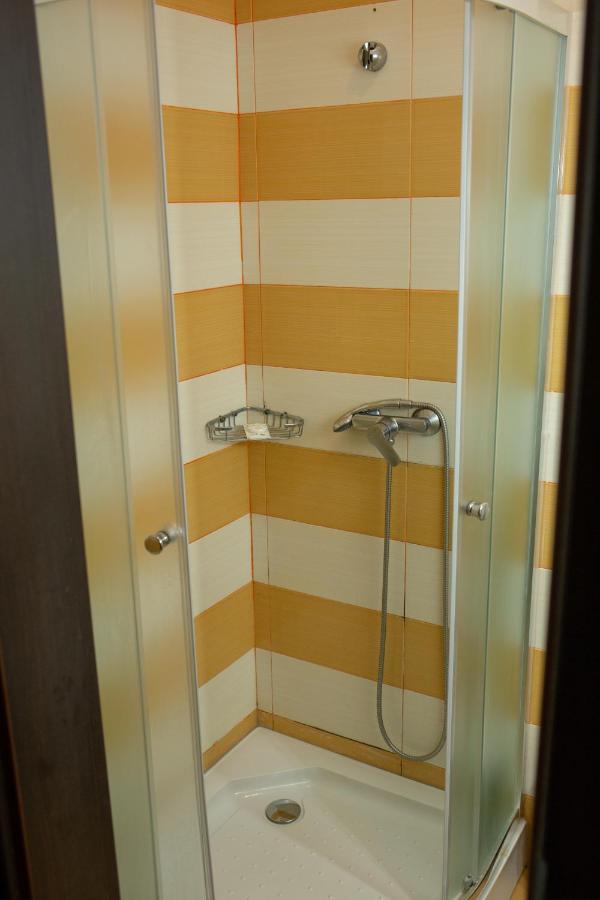 Hotel Curtea Brancoveneasca Constanţa Esterno foto
