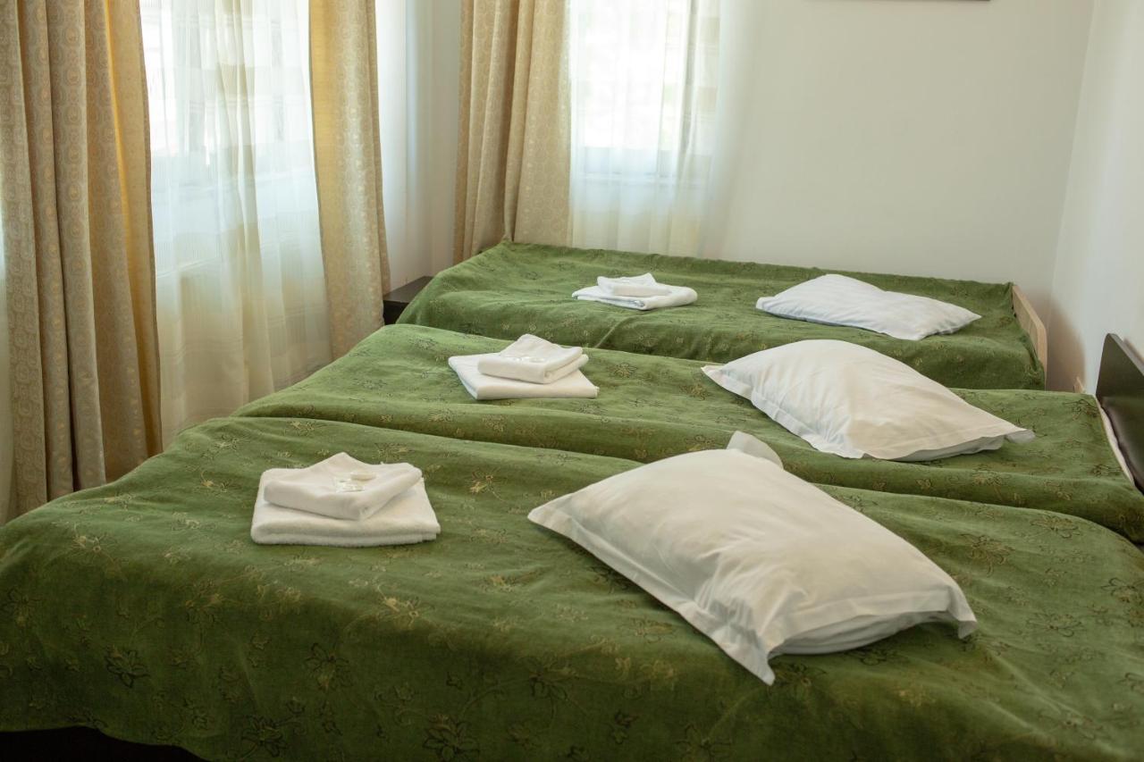 Hotel Curtea Brancoveneasca Constanţa Esterno foto