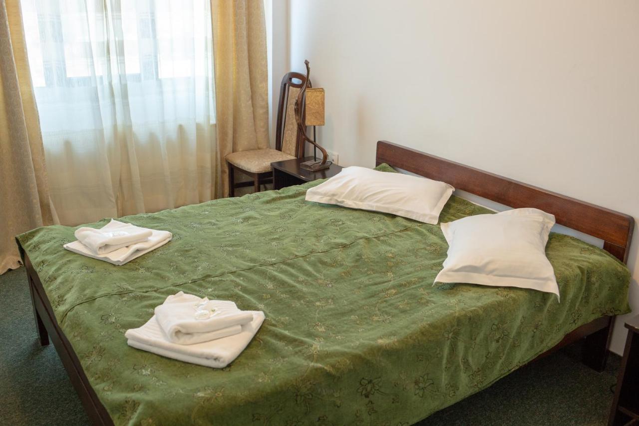 Hotel Curtea Brancoveneasca Constanţa Esterno foto