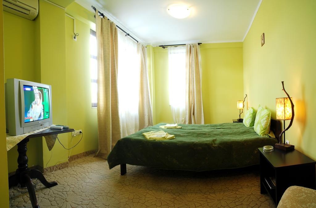 Hotel Curtea Brancoveneasca Constanţa Camera foto