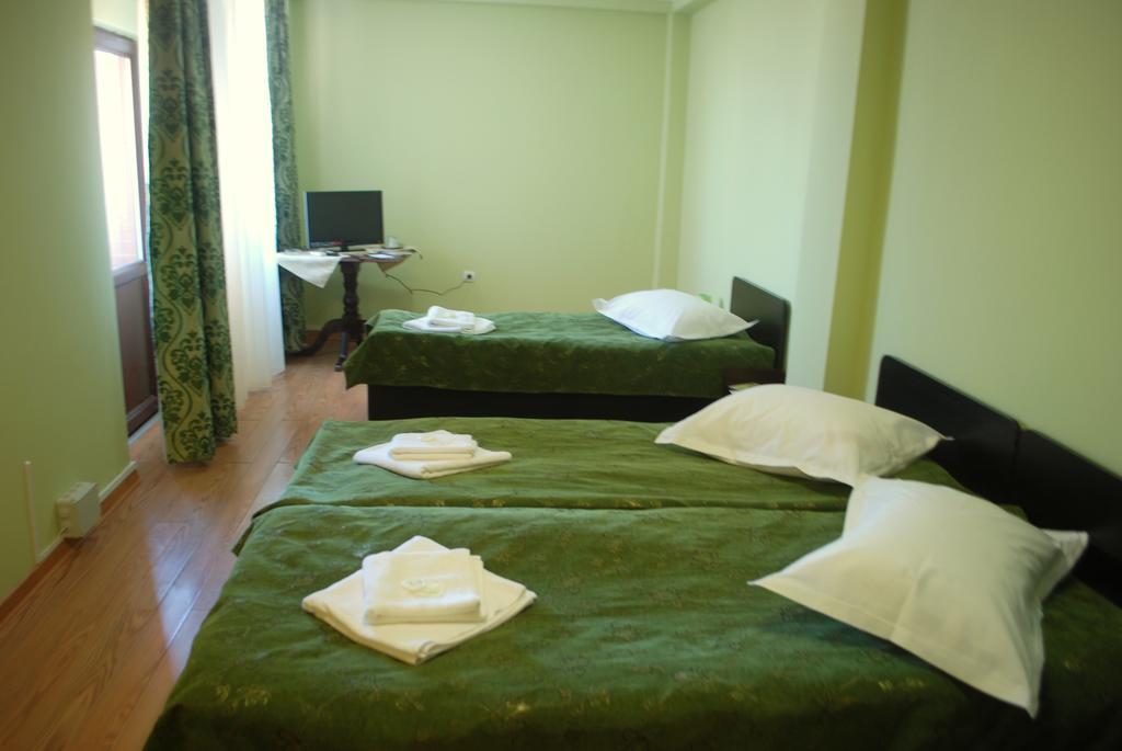 Hotel Curtea Brancoveneasca Constanţa Camera foto