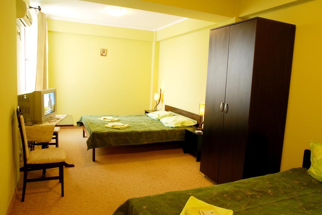 Hotel Curtea Brancoveneasca Constanţa Camera foto